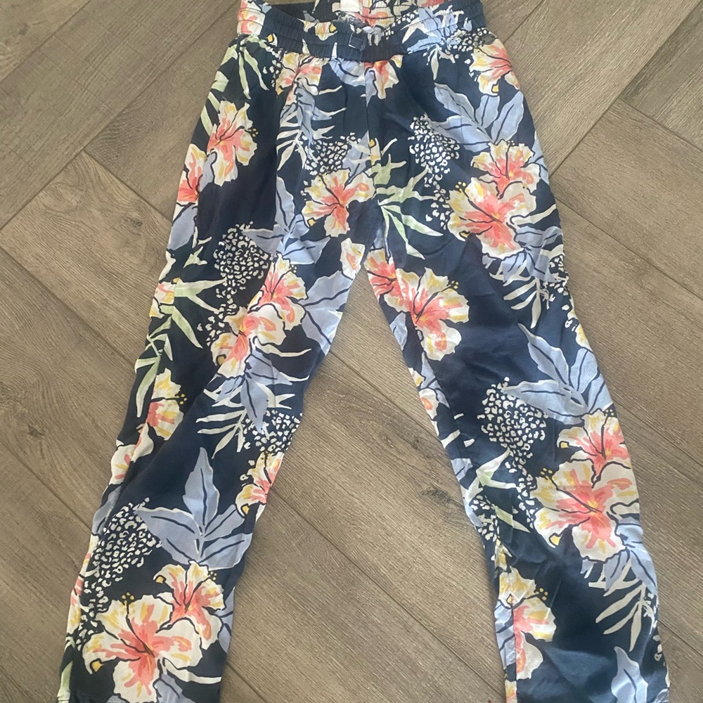 Roxy Kids Floral Print Bottoms - Navy and Pink